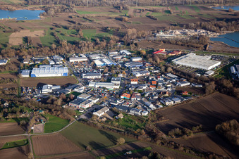 Vue aérienne de Zone commerciale de Perläckerstr à Hagenbach dans le département Rhénanie-Palatinat, Allemagne