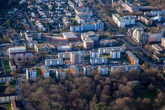 Vue aérienne de Keltenstraße Dorschbergstr à Wörth am Rhein dans le département Rhénanie-Palatinat, Allemagne