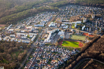 Vue aérienne de Dorschberg, Hans-Martin-Schleyer-Straße à Wörth am Rhein dans le département Rhénanie-Palatinat, Allemagne