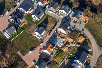 Vue aérienne de Sentier des lilas dans la nouvelle zone de développement K2 en hiver à Kandel dans le département Rhénanie-Palatinat, Allemagne