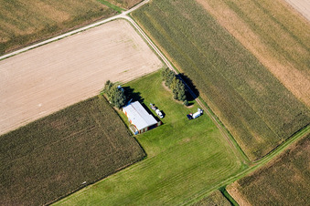 Vue aérienne de UL-Wissembourg à Seebach dans le département Bas Rhin, France