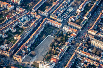 Vue aérienne de Rue Brauer à le quartier Weststadt in Karlsruhe dans le département Bade-Wurtemberg, Allemagne