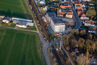 Photographie aérienne de Nouvelle construction d'appartements adaptés à l'âge au passage à niveau à le quartier Schaidt in Wörth am Rhein dans le département Rhénanie-Palatinat, Allemagne
