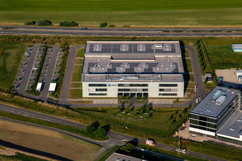 Vue aérienne de Eizo, Carl-Benz-Straße à Rülzheim dans le département Rhénanie-Palatinat, Allemagne
