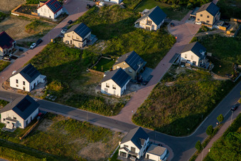 Vue aérienne de Nouvelle zone de développement Holunderweg à Kandel dans le département Rhénanie-Palatinat, Allemagne