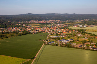 Vue aérienne de Chemin du Herzfeld à le quartier Rieder in Ballenstedt dans le département Saxe-Anhalt, Allemagne