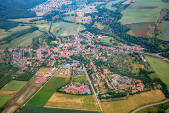 Vue aérienne de Quartier Neinstedt in Thale dans le département Saxe-Anhalt, Allemagne