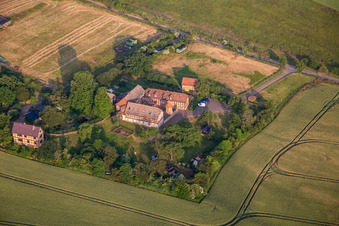Vue aérienne de Auberge Forsthaus Friedrichshohenberg à le quartier Ermsleben in Falkenstein dans le département Saxe-Anhalt, Allemagne