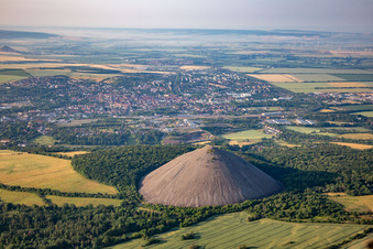 Photographie aérienne de Déblai de « Hohe Linde » à Sangerhausen dans le département Saxe-Anhalt, Allemagne