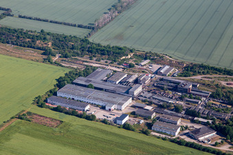 Vue aérienne de FBB Conveyor Belt GmbH à Ballenstedt dans le département Saxe-Anhalt, Allemagne