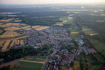 Enregistrement par drone de Hördt dans le département Rhénanie-Palatinat, Allemagne