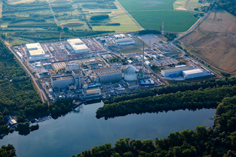 Vue aérienne de Centrale nucléaire déclassée Philippsburg à Philippsburg dans le département Bade-Wurtemberg, Allemagne