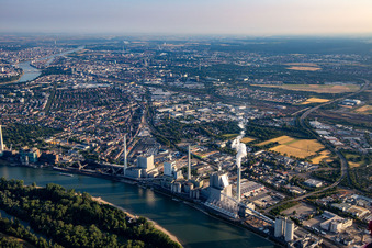 Vue aérienne de Derrière le GKM à le quartier Neckarau in Mannheim dans le département Bade-Wurtemberg, Allemagne