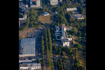 Vue aérienne de TECHNOSEUM et Planétarium au bout de l'A656 à le quartier Oststadt in Mannheim dans le département Bade-Wurtemberg, Allemagne