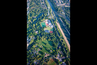 Photographie aérienne de Luisenpark Mannheim avec tour de télécommunication Mannheim sur le Neckar, dans le cadre du Salon fédéral des jardins 2023 BUGA23 à le quartier Oststadt in Mannheim dans le département Bade-Wurtemberg, Allemagne