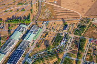 Vue aérienne de I-Punkt GREEN dans le CHAMP EXPÉRIMENTAL du parc Spinelli au Federal Garden Show Mannheim BUGA 2023 à le quartier Feudenheim in Mannheim dans le département Bade-Wurtemberg, Allemagne