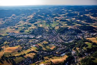 Vue aérienne de Mörlenbach dans le département Hesse, Allemagne