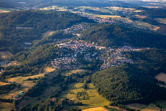 Vue aérienne de Du sud à Lindenfels dans le département Hesse, Allemagne