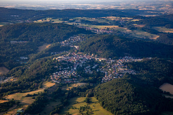 Vue aérienne de Du sud à Lindenfels dans le département Hesse, Allemagne