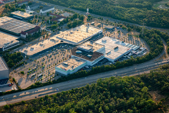 Photographie aérienne de XXXLutz Mann Furniture Mannheim à le quartier Vogelstang in Mannheim dans le département Bade-Wurtemberg, Allemagne