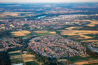 Vue aérienne de De l'ouest à Dudenhofen dans le département Rhénanie-Palatinat, Allemagne