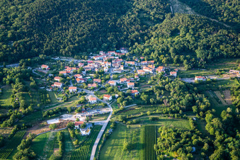 Ajdovščina dans le département Slovénie, Slovénie vue du ciel