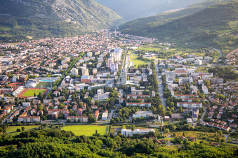 Vue d'oiseau de Nova Gorica dans le département Slovénie, Slovénie
