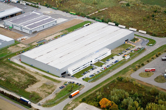 Vue aérienne de Zone industrielle d'Oberwald avec Bilfinger Engineering à Wörth am Rhein dans le département Rhénanie-Palatinat, Allemagne