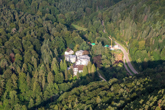 Vue aérienne de Clinique Celenus Park à Kurtal à Bad Bergzabern dans le département Rhénanie-Palatinat, Allemagne