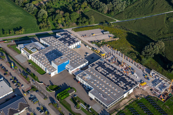 Vue oblique de Groupe Zimmer Am Glockenloch à le quartier Freistett in Rheinau dans le département Bade-Wurtemberg, Allemagne