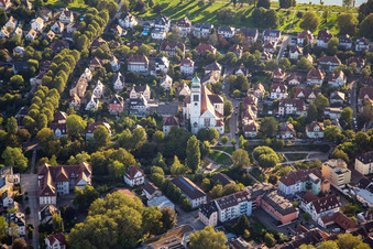 Vue aérienne de Église Saint-Jean-Népomucène à Kehl dans le département Bade-Wurtemberg, Allemagne