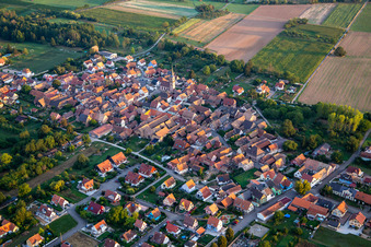 Vue aérienne de Goxwiller dans le département Bas Rhin, France