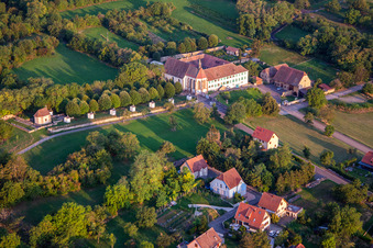 Photographie aérienne de Couvent de Bischenberg à Bischoffsheim dans le département Bas Rhin, France
