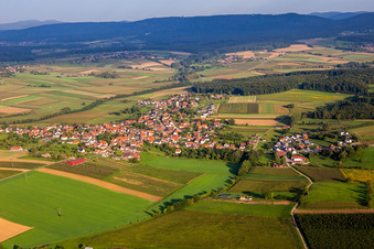 Enregistrement par drone de Schœnenbourg dans le département Bas Rhin, France