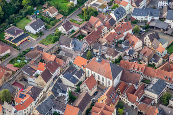 Vue aérienne de Ancien hôtel de ville à Meisenheim dans le département Rhénanie-Palatinat, Allemagne