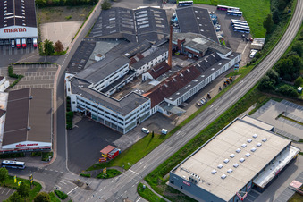 Vue aérienne de Location et vente d'équipements de construction Ulland dans l'ancien Reifen.-Maurer à Meisenheim dans le département Rhénanie-Palatinat, Allemagne