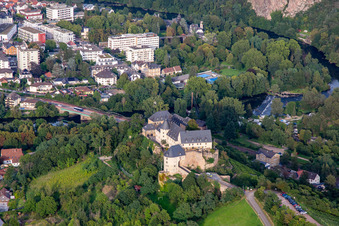 Vue aérienne de Château Ebernburg / Centre familial protestant de vacances et d'éducation Ebernburg à le quartier Ebernburg in Bad Kreuznach dans le département Rhénanie-Palatinat, Allemagne
