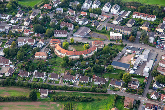 Vue aérienne de Complexe résidentiel Rondell sur la Rüdesheimer Straße à Bad Kreuznach dans le département Rhénanie-Palatinat, Allemagne