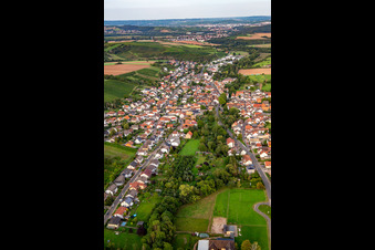 Vue aérienne de De l'ouest à Weinsheim dans le département Rhénanie-Palatinat, Allemagne