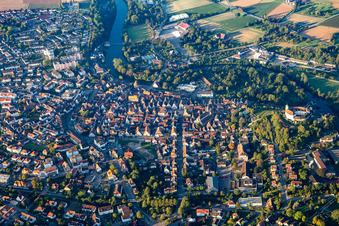 Vue aérienne de Heilbronner Straße à Vaihingen an der Enz dans le département Bade-Wurtemberg, Allemagne