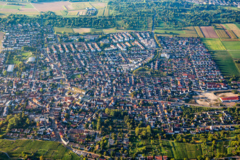 Vue aérienne de Du nord à Asperg dans le département Bade-Wurtemberg, Allemagne
