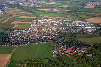 Vue aérienne de De l'est à le quartier Hertmannsweiler in Winnenden dans le département Bade-Wurtemberg, Allemagne