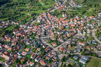 Vue aérienne de Quartier Winzerhausen in Großbottwar dans le département Bade-Wurtemberg, Allemagne