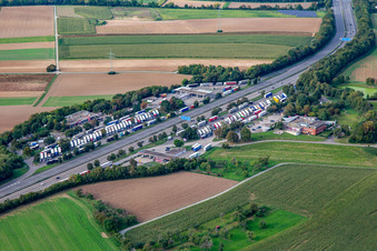 Vue aérienne de Aire de repos Wunnenstein de Serway à Ilsfeld dans le département Bade-Wurtemberg, Allemagne