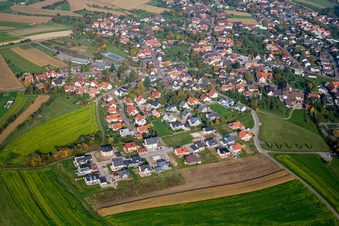 Vue aérienne de Vue sur le village à le quartier Legelshurst in Willstätt dans le département Bade-Wurtemberg, Allemagne