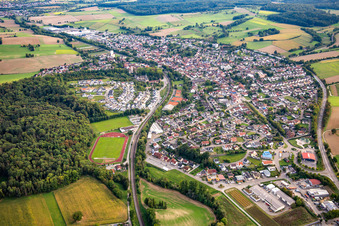 Vue aérienne de Du nord à Gondelsheim dans le département Bade-Wurtemberg, Allemagne