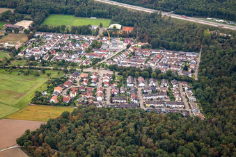 Vue aérienne de Pont de la forêt à Weingarten dans le département Bade-Wurtemberg, Allemagne
