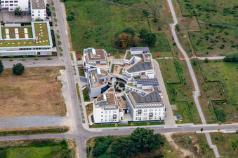 Vue aérienne de LTC - Campus technologique Linder à le quartier Rintheim in Karlsruhe dans le département Bade-Wurtemberg, Allemagne