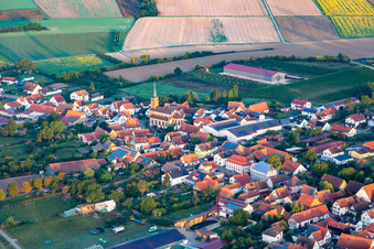 Vue aérienne de Du sud-ouest à Schweighofen dans le département Rhénanie-Palatinat, Allemagne