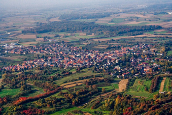 Vue aérienne de Du sud à le quartier Ulm in Renchen dans le département Bade-Wurtemberg, Allemagne